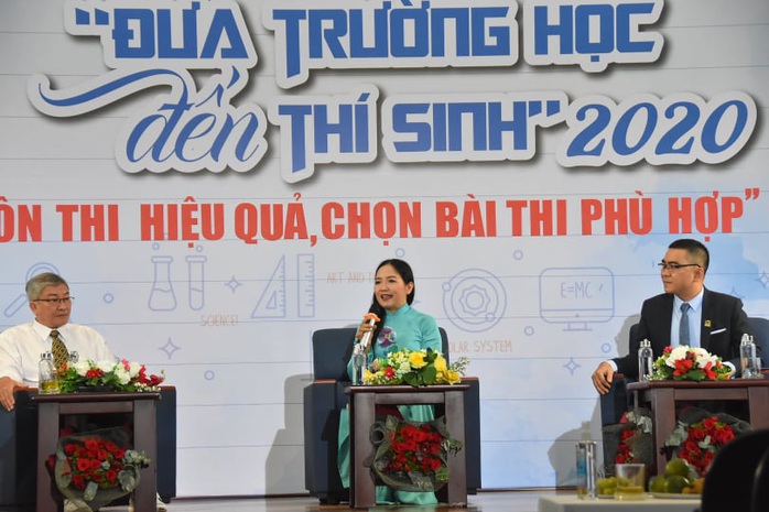 Trực tuyến Đưa trường học đến thí sinh: Ôn thi hiệu quả, chọn bài thi phù hợp - Ảnh 6.