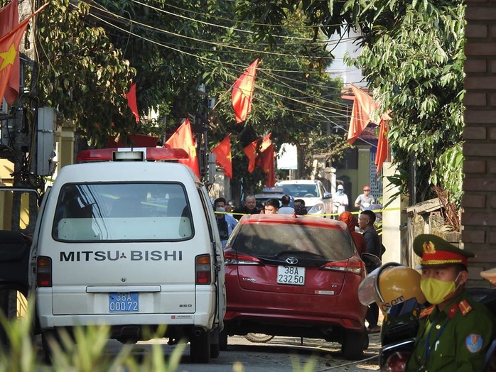 Nghi phạm vào nhà đâm hai vợ chồng thương vong đã bị bắt - Ảnh 2.