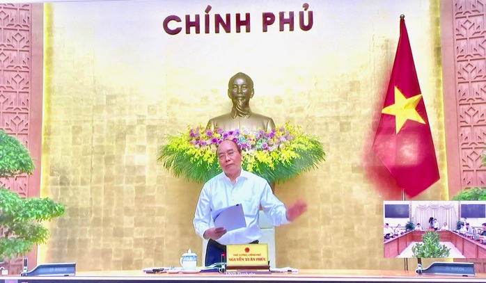 Thủ tướng Nguyễn Xuân Phúc đang làm việc với TP HCM - Ảnh 1.