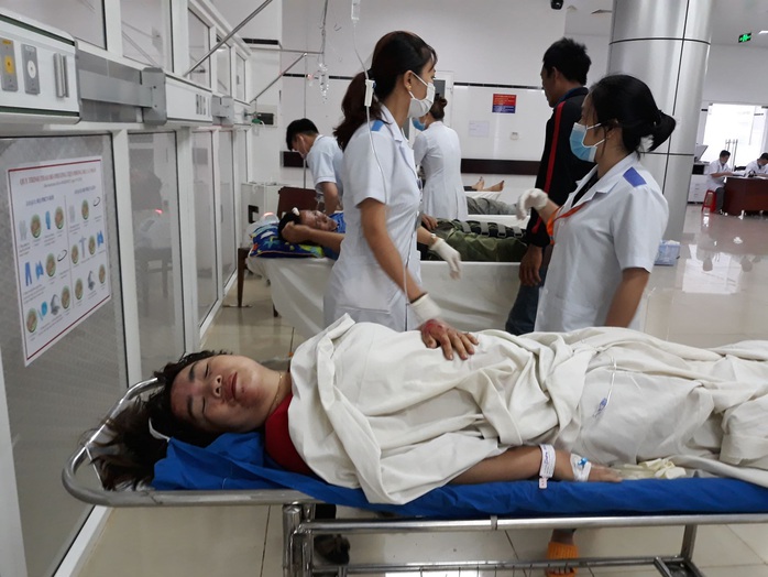 Vụ tai nạn thảm khốc tại Đắk Nông: Nạn nhân kể lại giây phút kinh hoàng - Ảnh 4.