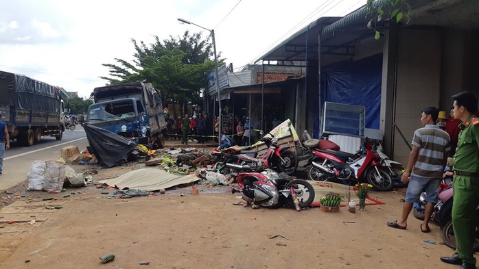 Vụ tai nạn thảm khốc tại Đắk Nông: Nạn nhân kể lại giây phút kinh hoàng - Ảnh 1.