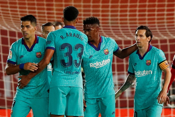 Messi lập đại công, Barcelona thắng rung chuyển xứ đảo Mallorca - Ảnh 8.