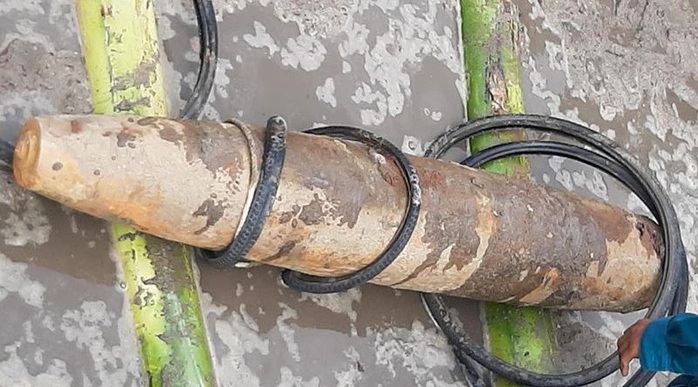 Quả bom nặng 230 kg được phát hiện ở trại giam - Ảnh 1.