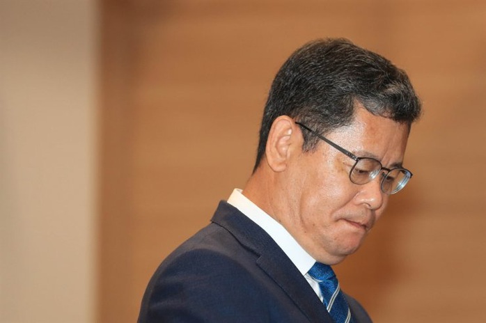 Bộ trưởng Thống nhất Hàn Quốc từ chức vì căng thẳng liên Triều - Ảnh 1.