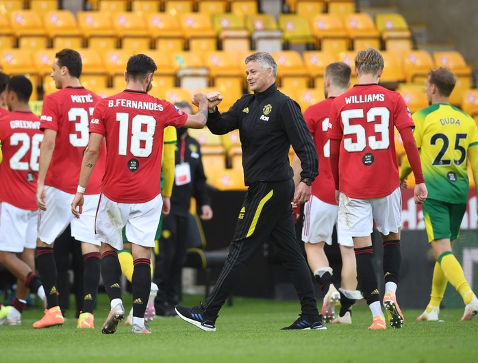 Người hùng giấu mặt tỏa sáng, Man United đoạt vé bán kết FA Cup - Ảnh 8.