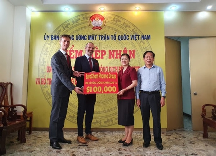 Chung tay phòng, chống dịch COVID-19, doanh nghiệp nước ngoài quyên góp 100.000 USD - Ảnh 1.