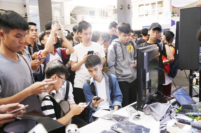 Ngày hội việc làm thường niên tại Đại học Duy Tân: Cơ hội “vàng” dành cho sinh viên - Ảnh 2. Ngày hội việc làm thường niên tại Đại học Duy Tân: Cơ hội “vàng” dành cho sinh viên - Ảnh 2.