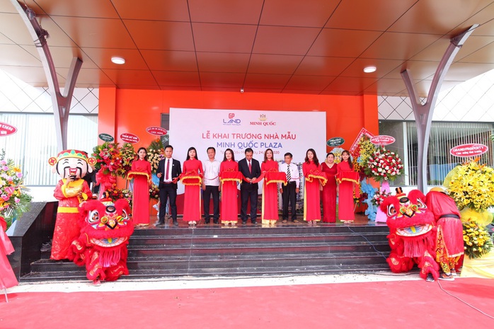 Khai trương nhà mẫu Minh Quốc Plaza - Ảnh 1. Khai trương nhà mẫu Minh Quốc Plaza - Ảnh 1.