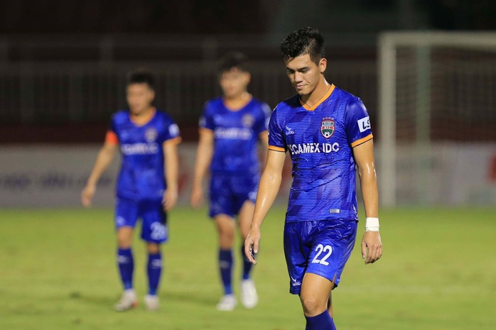 Tiến Linh tịt ngòi ở cả 3 vòng đầu V-League 2020 - Ảnh 2.