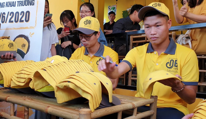 Công Phượng, Đông Triều hùn vốn mở nhà hàng, quyết không xin tiền gia đình để kinh doanh - Ảnh 4.