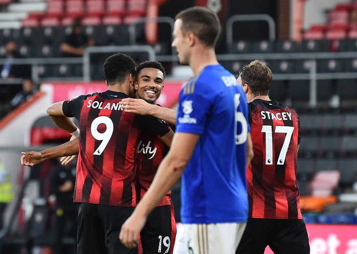 Leicester thua ngỡ ngàng Bournemouth, Man United được tiếp sức vào Top 3 - Ảnh 6.