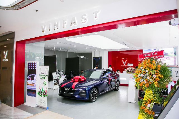 VinFast 6 tháng đầu năm 2020: Bứt phá ấn tượng bất chấp đại dịch - Ảnh 2. VinFast 6 tháng đầu năm 2020: Bứt phá ấn tượng bất chấp đại dịch - Ảnh 2.