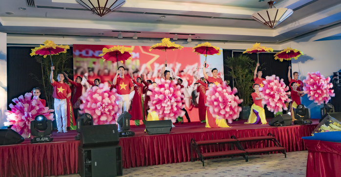 Saigontourist Group tổ chức hội diễn văn nghệ dành cho công nhân - viên chức - lao động - Ảnh 2.