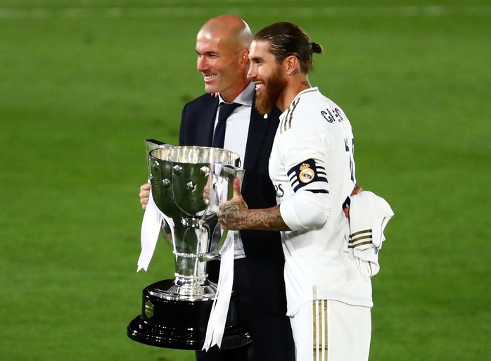 Lập kỷ lục 10 chiến thắng liên tiếp, Real Madrid vô địch La Liga - Ảnh 5.