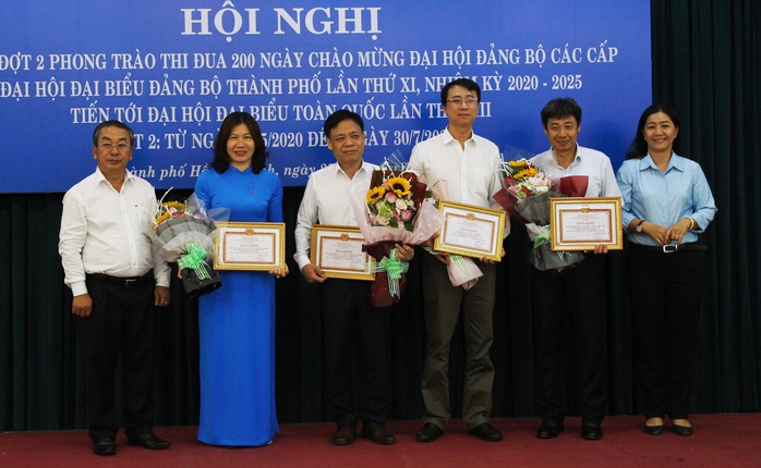 Gấp rút hoàn thành các công trình thi đua - Ảnh 1.