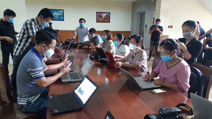 Nữ sinh viên ở Đắk Lắk mắc Covid-19 về quê bằng xe khách - Ảnh 3.