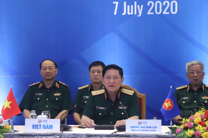 Đại tướng Ngô Xuân Lịch phát biểu tại Hội nghị Quan chức quốc phòng cấp cao ASEAN - Ảnh 1.