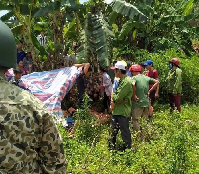 Rủ nhau đi bắt ốc, 3 nữ sinh 15 tuổi chết đuối thương tâm - Ảnh 2.