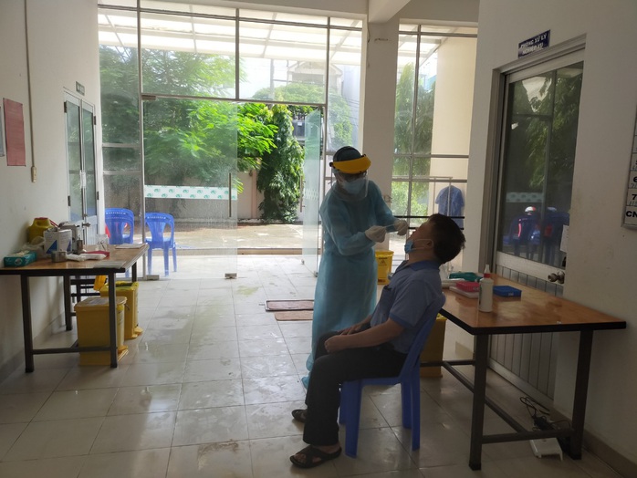 TP HCM: Người đến từ Đà Nẵng không khai báo y tế sẽ bị xử lý - Ảnh 1.
