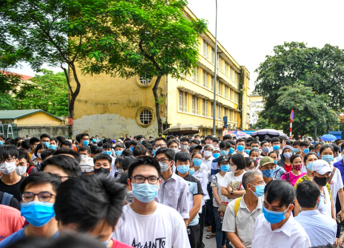 Hơn 5.600 thí sinh làm bài kiểm tra tư duy dài 21 trang vào Trường ĐH Bách khoa Hà Nội - Ảnh 1.