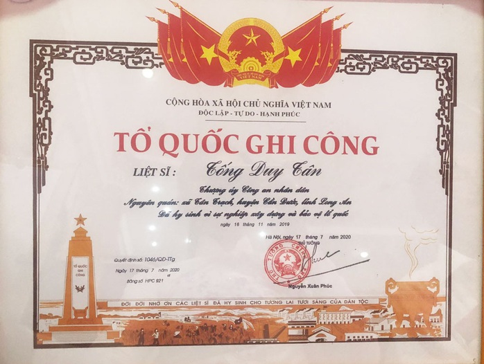 Ngã xuống ở tuổi 30 - Ảnh 3.