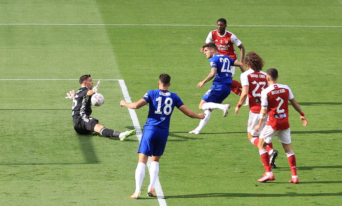 Người hùng Aubameyang rực sáng, Arsenal lên ngôi vô địch FA Cup - Ảnh 2.