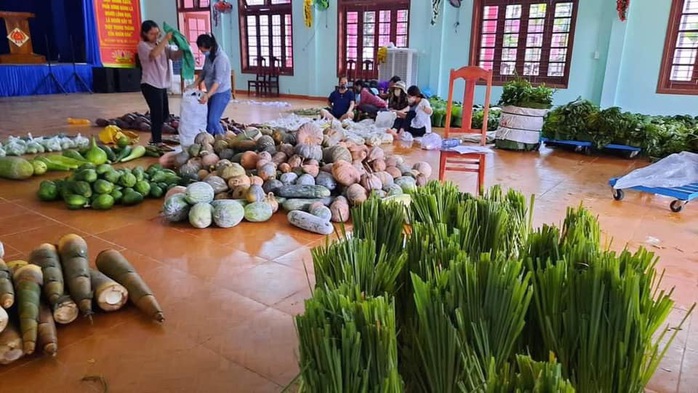 Cậu bé vác măng rừng đi ủng hộ chống dịch nhận món quà bất ngờ - Ảnh 8.