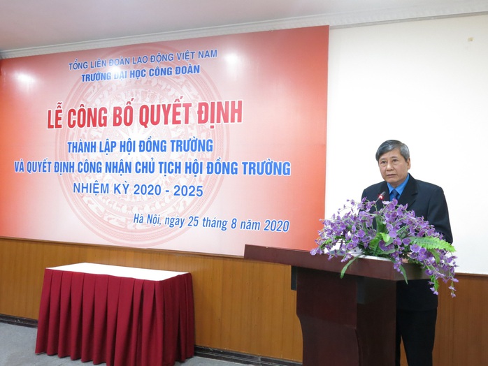 Công bố quyết định thành lập Hội đồng trường Trường Đại học Công đoàn - Ảnh 1.