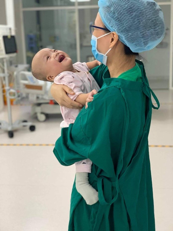 Tan chảy với hình ảnh và điệu bộ của Trúc Nhi-Diệu Nhi - Ảnh 2. Tan chảy với hình ảnh và điệu bộ của Trúc tỷ lệ kèo nhà cái-Diệu tỷ lệ kèo nhà cái - Ảnh 2.
