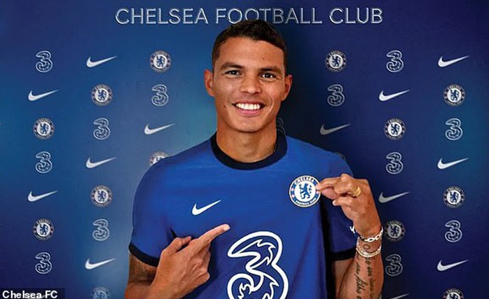 Siêu trung vệ Thiago Silva đầu quân giá 0đ cho Chelsea - Ảnh 1.