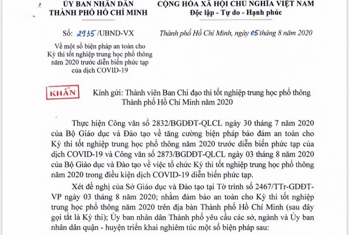 UBND TP HCM chỉ đạo khẩn: Nhân sự diện F0, F1, F2 không được tham gia kỳ thi tốt nghiệp THPT - Ảnh 1.