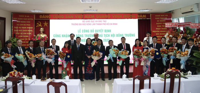 Công bố Hội đồng trường, Chủ tịch Hội đồng Trường ĐH Nông lâm TPHCM - Ảnh 1.