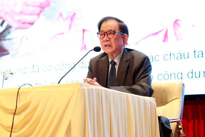 Ông Nguyễn Dy Niên: Cố Tổng Bí thư Trường Chinh gọi tới nhà khóa cửa hỏi về đổi mới đối ngoại - Ảnh 1.