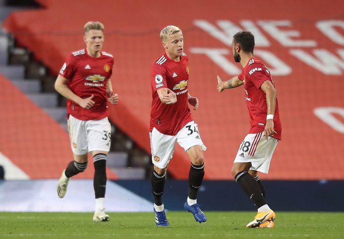 Tân binh de Beek lập công, Man United thua thảm ở Old Trafford - Ảnh 6.