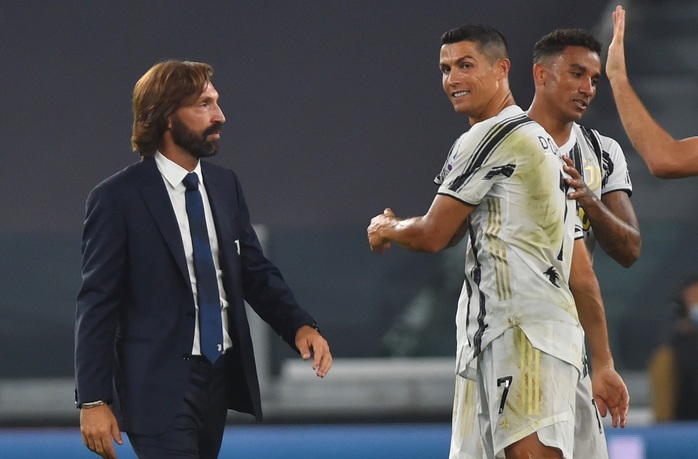 Về Turin cách ly Covid-19, Ronaldo tuyên chiến với Bộ trưởng thể thao Ý - Ảnh 5.