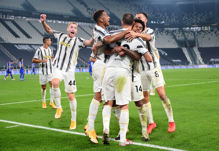 Ronaldo khai hỏa, Juventus mở màn mãn nhãn ở Turin - Ảnh 6.