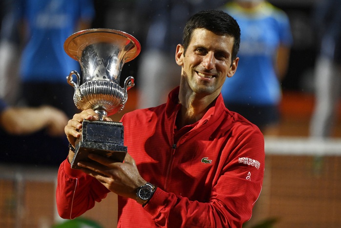 Djokovic phá kỷ lục thế giới khi đăng quang Rome Masters 2020 - Ảnh 4.