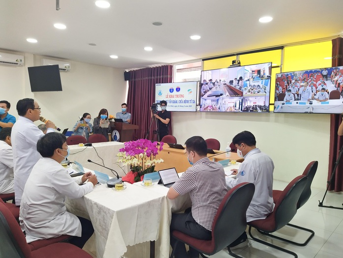 Cận cảnh hệ thống hỗ trợ khẩn cấp từ BV Nhi Đồng 1 kết nối 25 tỉnh, thành - Ảnh 2.