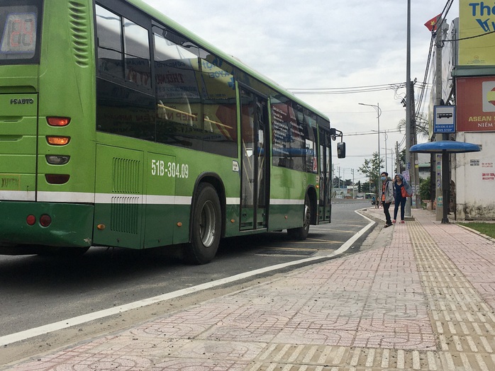 Hơn 10 năm sống cảnh ngập nước, người dân mừng rỡ khi đường Tô Ký sắp khánh thành - Ảnh 3.