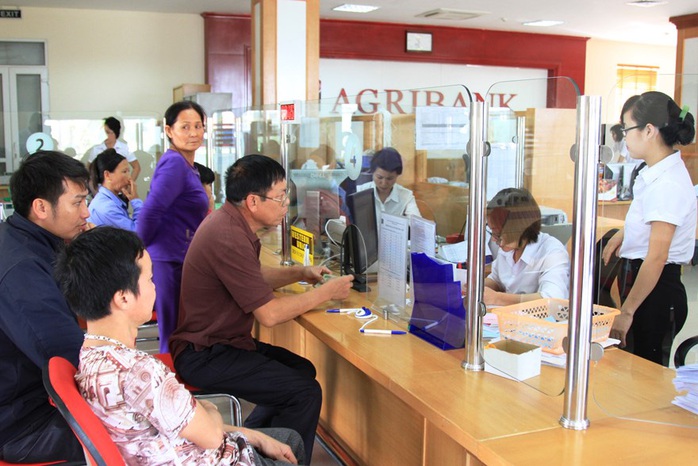 Gia tăng nguồn vốn tại địa bàn Tam nông, Agribank góp phần đẩy lùi nạn tín dụng đen - Ảnh 3. Gia tăng nguồn vốn tại địa bàn Tam nông, Agribank góp phần đẩy lùi nạn tín dụng đen - Ảnh 3.