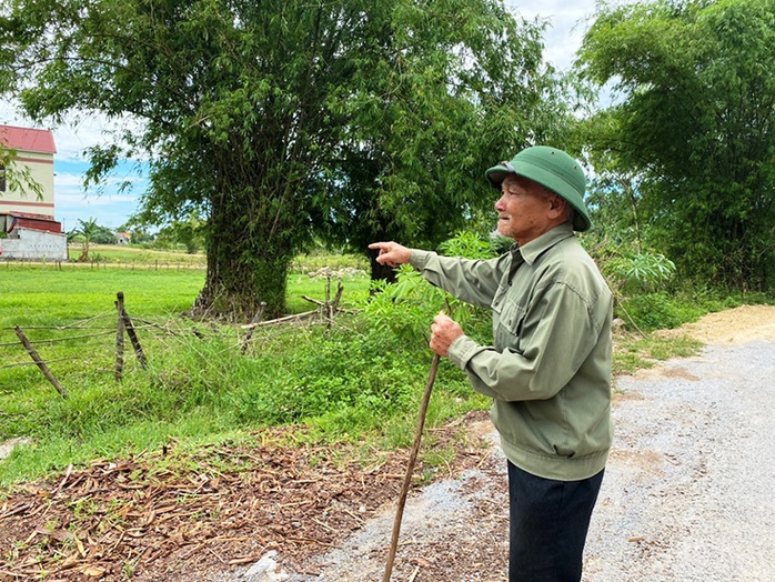 Thất hứa 14 năm, lãnh đạo xã phải bỏ tiền túi hơn 100 triệu làm sổ đỏ cho dân - Ảnh 2.