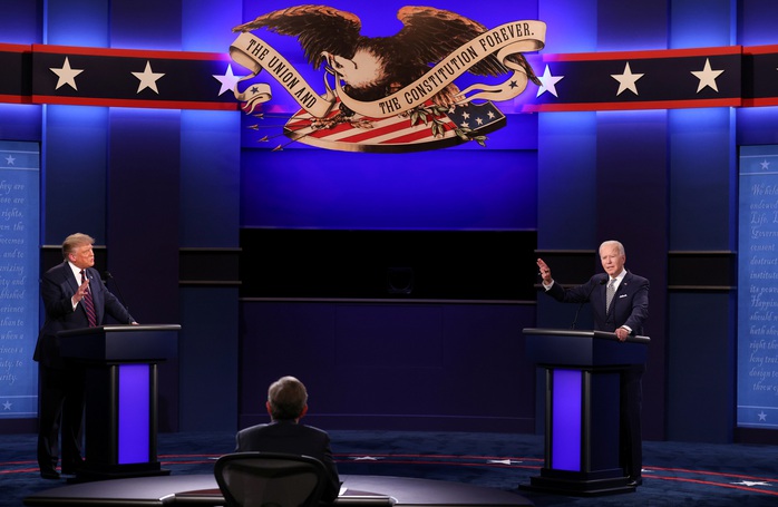 2020-09-30T013556Z_1775088986_RC2P8J985132_RTRMADP_3_USA-ELECTION-DEBATE