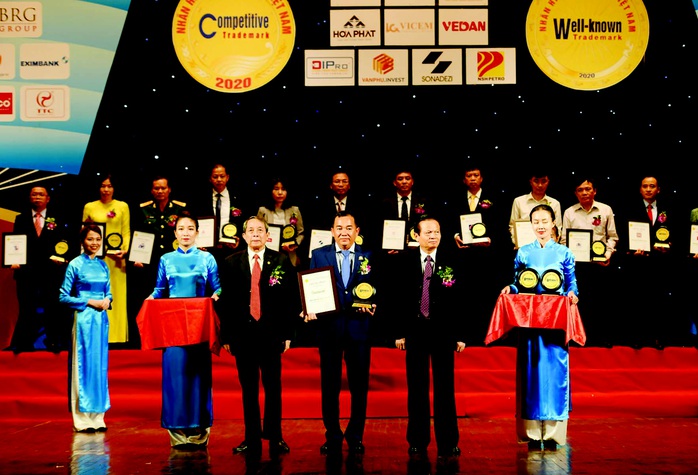 Yến sào Khánh Hòa: Tự hào thương hiệu Việt - Ảnh 1. Yến sào Khánh Hòa: Tự hào thương hiệu Việt - Ảnh 1.
