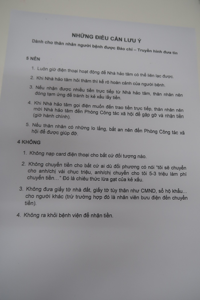 Bệnh viện Chợ Rẫy nói về kẻ gian bày đủ kiểu trục lợi trên thân xác người bệnh - Ảnh 1.