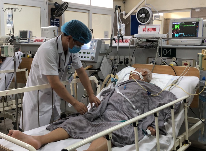 Sau vụ Pate Minh Chay: Bộ Y tế lần đầu tiên hướng dẫn nhận biết ngộ độc Clostridium botulinum - Ảnh 1.