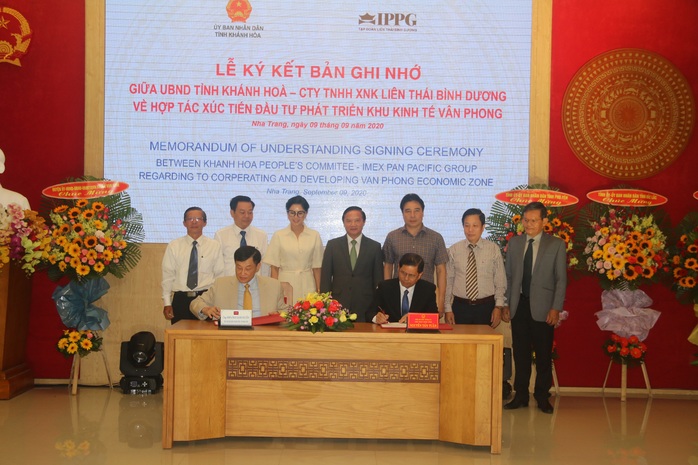 Công ty của ông Jonathan Hạnh Nguyễn tài trợ 5 triệu USD làm quy hoạch Vân Phong - Ảnh 1.