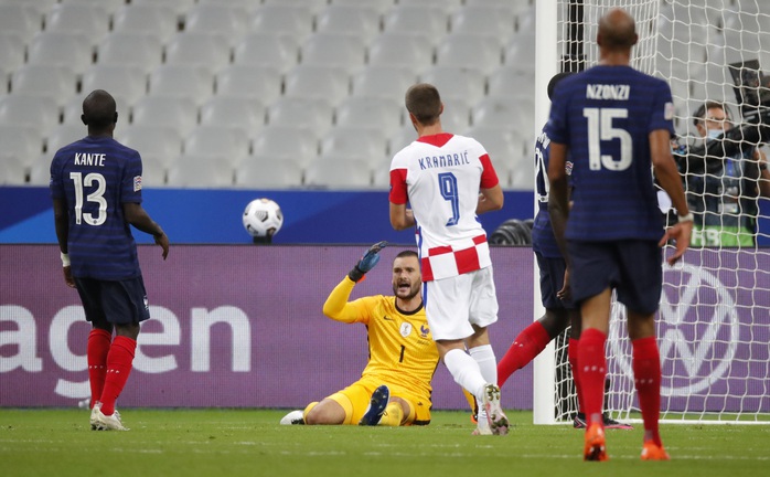 Vùi dập Croatia, Pháp tái hiện đại tiệc chung kết World Cup 2018 - Ảnh 6.