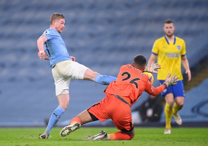 Man City lên Top 3, Tottenham suýt ôm hận trước tân binh Ngoại hạng - Ảnh 1.