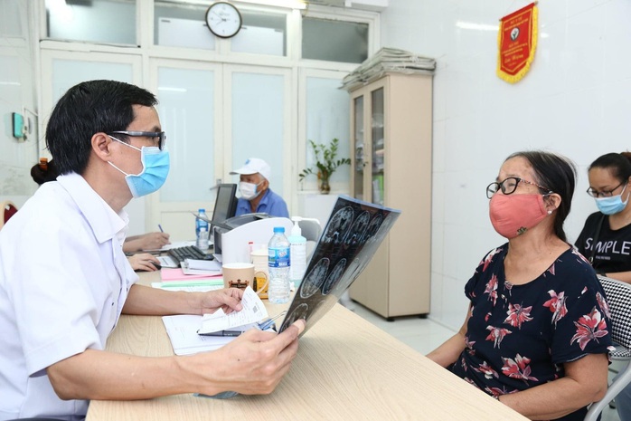 500.000 người Việt mắc bệnh động kinh, bác sĩ hướng dẫn xử lý cơn co giật - Ảnh 3.