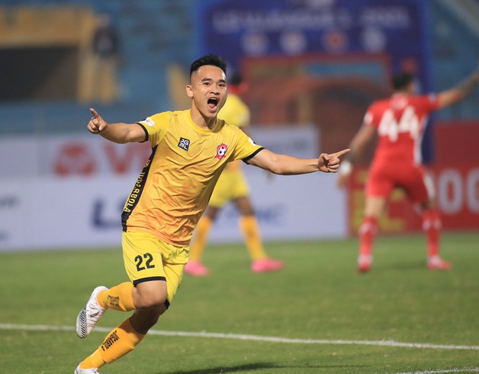 Đương kim vô địch Viettel thua sốc ở vòng 1 V-League 2021 - Ảnh 4.